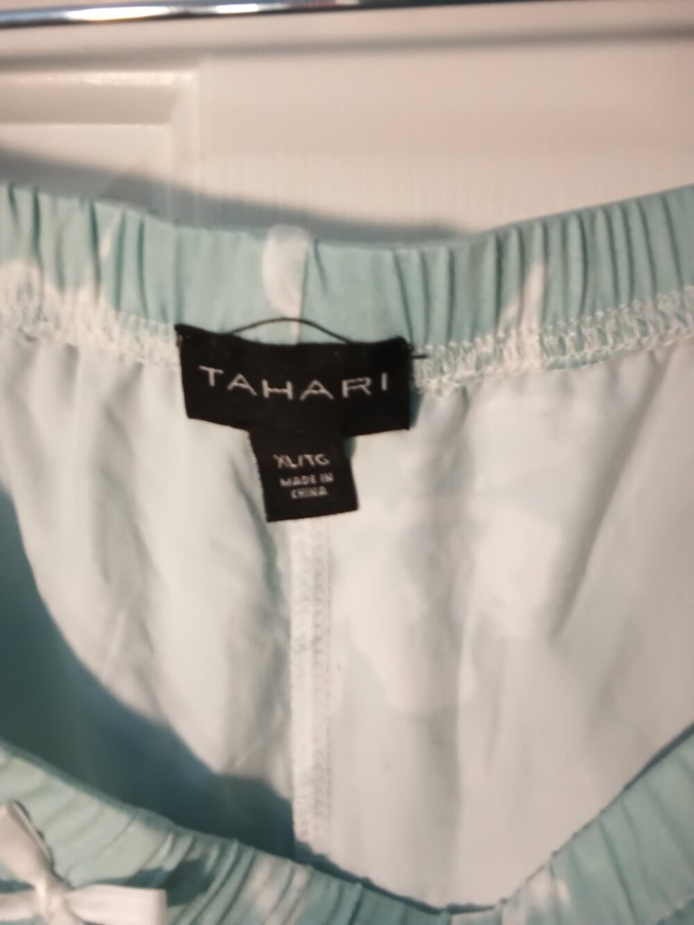 Tahari Light Blue & White Floral Pajama Set - Picture 5 of 5